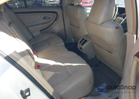 2011 Ford Taurus Limited z USA, uszkodzony, nr VIN 1FAHP2FW0BG102422